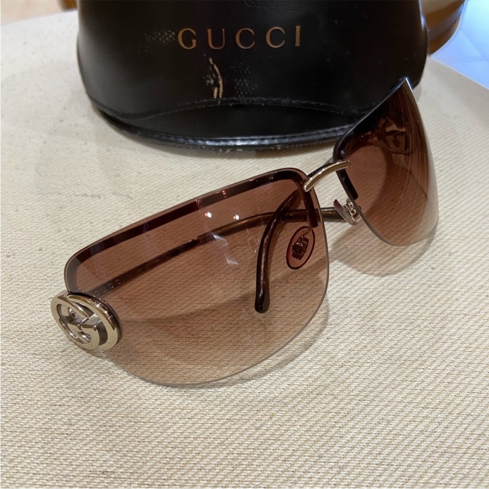 Gucci GG logo sunglasses